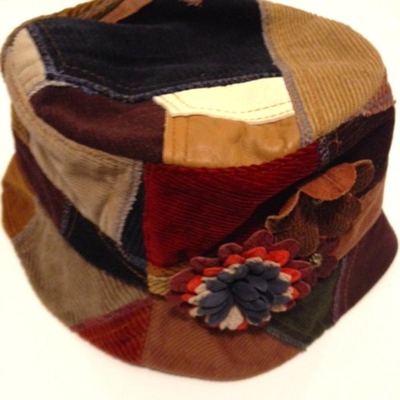 KOKIN Bucket Corduroy Leather Appliqué Quilted Hat